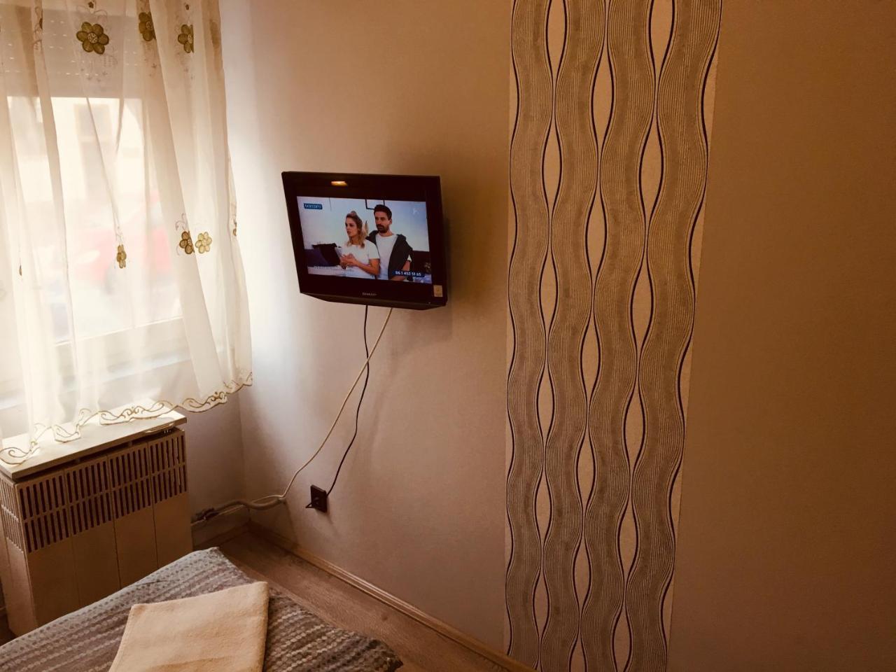 Stella Vendeghaz Hotel Дебрецен Екстериор снимка